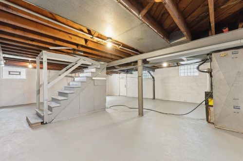 9313 Althea Ave, Saint Louis MO 63123-4420 exterior