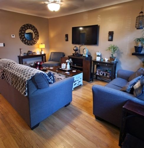 3734 69th Pl, Chicago, IL 60629-4209