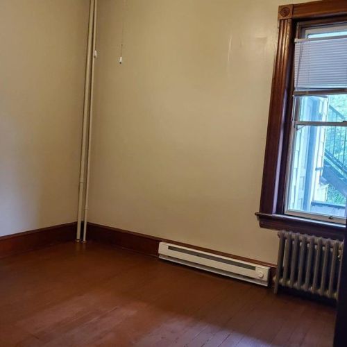 105 2 St, Slatington PA 18080-1851 exterior