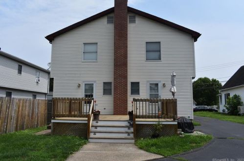 22 4th St, New Britain CT  06051-1721 exterior