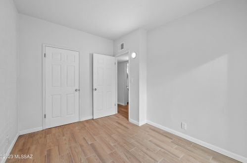 2242 Catalina Ave, Tucson AZ  85712-3225 exterior