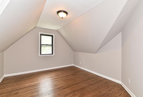 8912 Auer Ave, Milwaukee WI  53222-3624 exterior