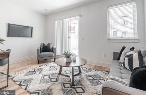 1348 Mascher St, Philadelphia PA 19122-3212 exterior