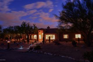 4301 Palisade Dr, Tucson AZ  85749-8229 exterior