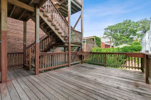 3341 Hamilton Ave, Chicago IL 60608-6036 exterior