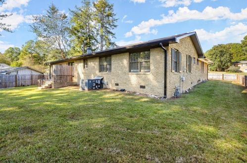 1540 Harbour Oaks Rd, Tucker GA  30084-7931 exterior