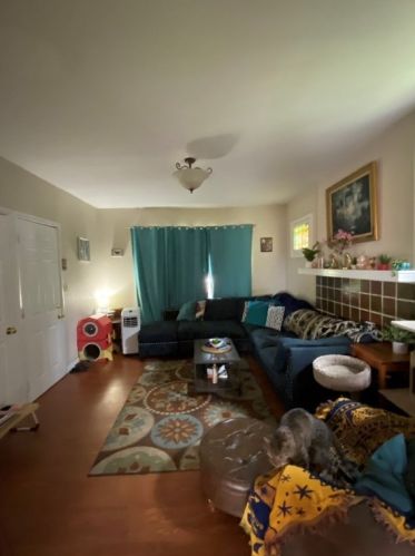 145 Oak Park Rd, Pittsburgh PA 15214-2610 exterior