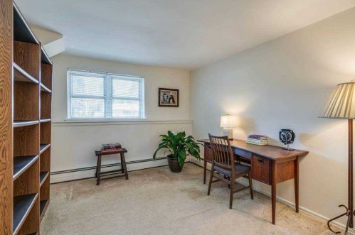 16 Dunford St, Huntington Station NY 11747-1312 exterior