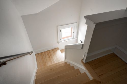 1374 58, Milwaukee WI 53214-5111 exterior