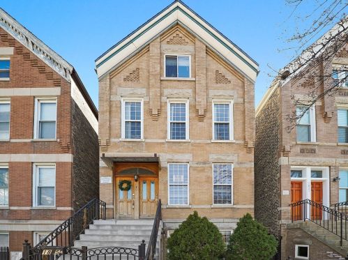 1825 Hermitage Ave, Chicago IL 60613-1106 exterior