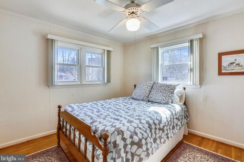 8 David Ct, Silver Spring MD exterior