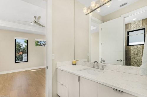 601 91 Ave, Naples FL 34108-2426 exterior