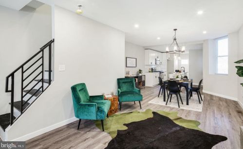 1039 51st St, Philadelphia, PA 19143-4213