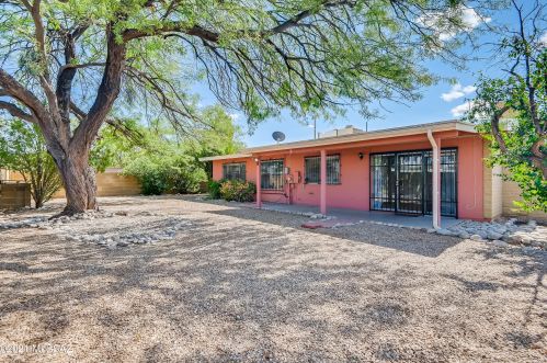 9201 6 St, Tucson AZ 85719-5226 exterior