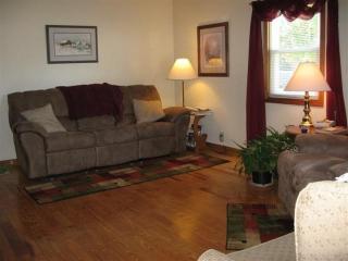 402 1st St, Gaylord MI  49735-1320 exterior