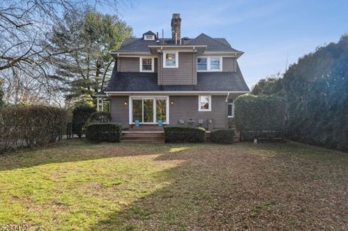 180 Christopher St, Montclair NJ 07042-4206 exterior