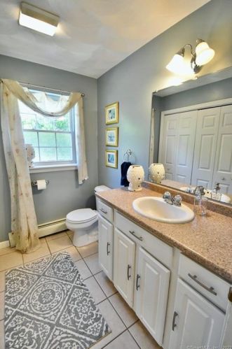 110 Brickhouse Rd, Killingly CT 06239-3439 exterior