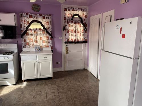 14510 Clark St, Chicago IL 60605-2711 exterior