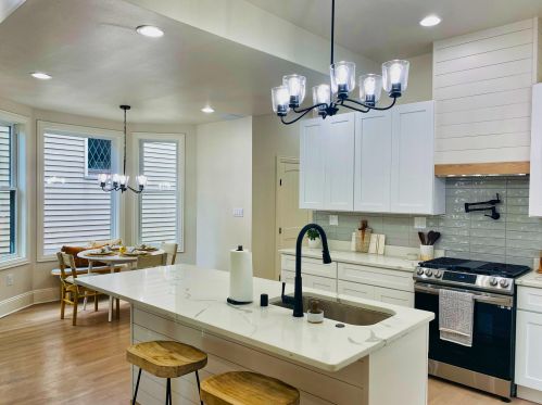 3149 Howell Ave, Milwaukee WI  53207-2624 exterior