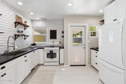 3013 21 Pl, Phoenix AZ 85016-7305 exterior