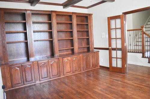 9119 Forest Hills Dr, Irving TX  75063-4483 exterior