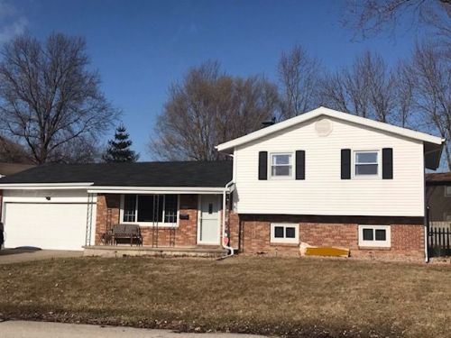 1606 Riverview Dr, Macomb, IL 61455-1261