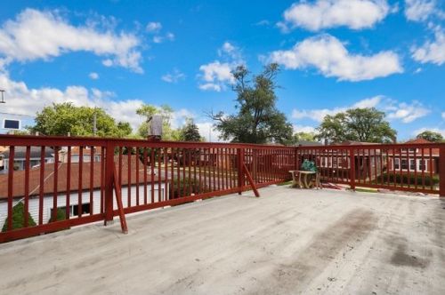 1700 91 Pl, Chicago IL 60619-7614 exterior