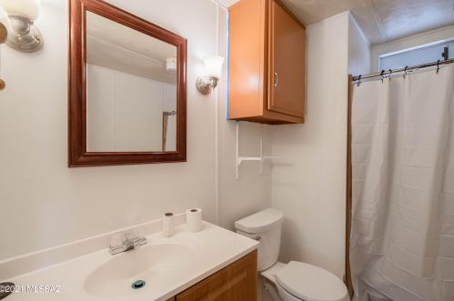 4884 Cashin Dr, Tucson AZ 85757-9461 exterior