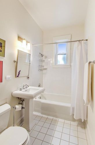 2610 Sawyer Ave, Chicago IL  60623-4736 exterior