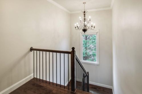 654 Kimberly Ln, Atlanta GA 30306-2224 exterior