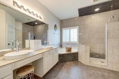 20043 Fieldtree Dr, Humble TX 77338-2304 exterior