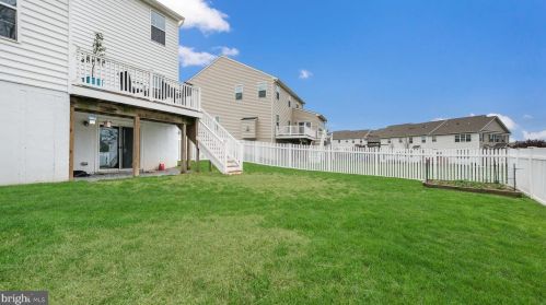 65 Plymouth Dr, Limerick PA 19468-2871 exterior