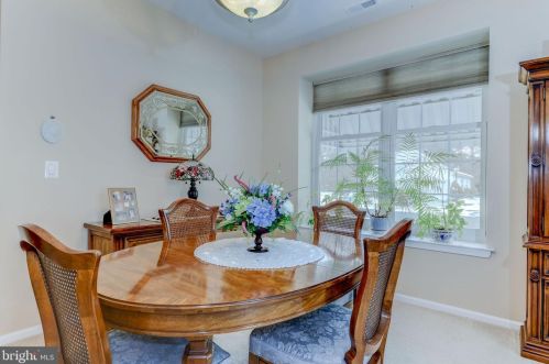 84 Warwick Way, Southampton NJ 08088-1122 exterior