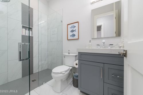 15 Foxchase Ln, Bluffton SC  29910-7985 exterior