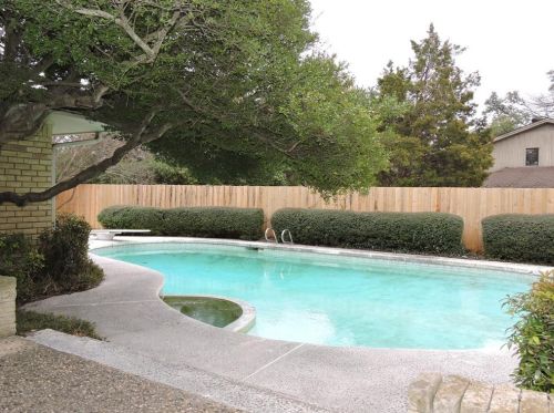 6562 Briarmeade Dr, Dallas TX 75254-7911 exterior