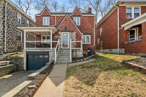 1921 Marmaduke St, Pittsburgh, PA 15212-1753