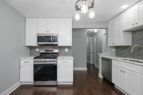 522 88th Pl, Chicago IL  60619-6826 exterior