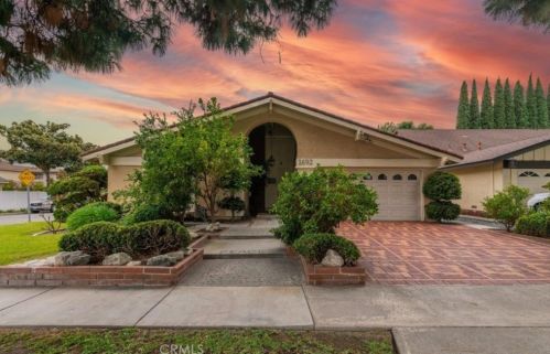 1692 Brookshire Ave, Tustin, CA 92780-6641
