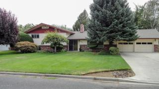 4302 Snowmountain Rd, Yakima, WA 98908-2924