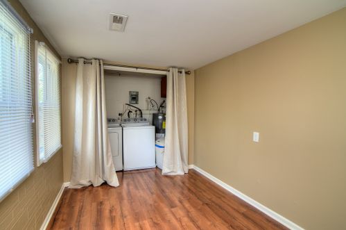 5119 Wonder Wood Dr, Bull Valley IL 60097-8133 exterior