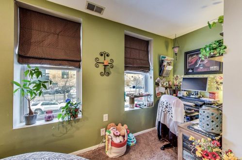 1633 Superior St, Chicago IL 60612-1110 exterior