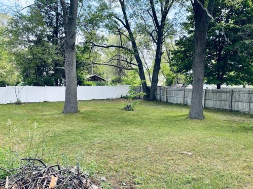 1064 Wesley Ave, Meskegon, MI 49442-2144