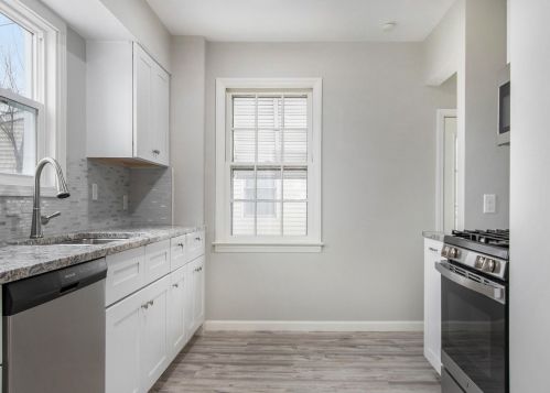 2113 Norman Ave, Meskegon MI  49441-3461 exterior