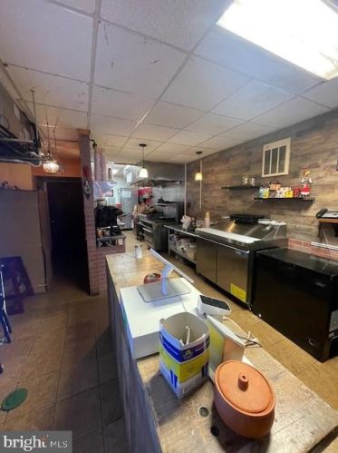 1430 Mckean St, Philadelphia PA 19145-2308 exterior