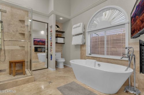 5361 Linda Ln, Chandler AZ 85226-1644 exterior