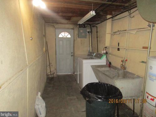 2154 Magee, Philadelphia PA 19149-2313 exterior