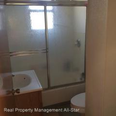 208 Hamilton St, New Brunswick NJ  08901-1847 exterior