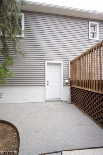 104 Elmora Ave, Cranford NJ 07016-1939 exterior