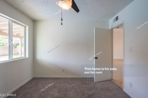 8813 Coolidge St, Phoenix AZ 85016-4612 exterior