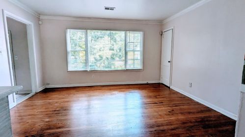 1906 Grove St, Atlanta GA  30344-2844 exterior